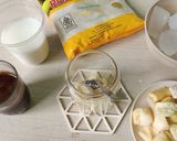 Foto langkah ke 3 dari resep Ice Tape Latte.