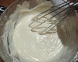 A picture of step 4 of Valentine cake.