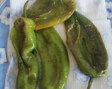 Foto del paso 4 de la receta: Los pimientos de la abuela (truco para freírlos saludable)