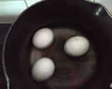 A picture of step 9 of Palak Anda Curry.