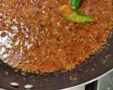 A picture of step 2 of Achari Dry Aaloo.