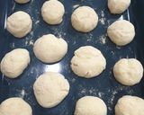 A picture of step 6 of Caca's Fluffy Pandesal.