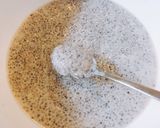 Hình bước làm 2 của món Chia Seed Pudding