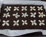 Foto langkah ke 7 dari resep Brownies Putih TeLur.