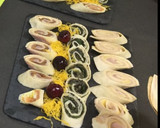 Foto del paso 1 de la receta: Rollitos de salmón, tapenade y jamón de york