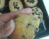 Foto langkah ke 9 dari resep Vanilla Raisin Muffins.