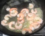 Foto del paso 3 de la receta 64. Ensalada verde con gambas y tortilla de queso (entrante ensalada)