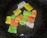 A picture of step 1 of Bread Upma.