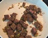A picture of step 5 of Steak Garlic Noodles.