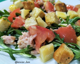 Foto del paso 7 de la receta: Ensalada de rúcula con queso Mahón y picatostes
