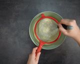Une image de l'étape 7 de Crêpes sucrées légères et croustillantes 😋.