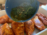 Dada Ayam Panggang Bumbu Mentega Bawang Putih