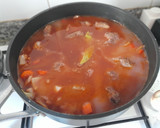 Foto del paso 7 de la receta: Arroz de carrilleras al vino tinto con habitas