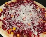 A picture of step 4 of Beetroot corn cheese pizza.
