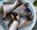 Foto langkah ke 1 dari resep Sop Ikan kuah bening.