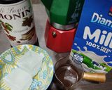 Foto langkah ke 1 dari resep Iced Coffee Tiramisu.