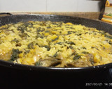 Foto del paso 5 de la receta: Arroz con bacalao y espinacas