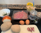 Foto del paso 1 de la receta: Chiftele (albóndigas) de carne y patata muy fácil