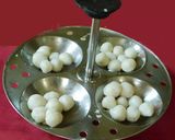 A picture of step 3 of Dumplings for Ganesh (mothak in Sanskrit, kozhukattai in tamil).