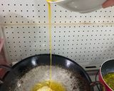 Gambar langkah 3 resipi Telur Dadar Garing Ala Thai.