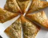 Foto del paso 12 de la receta: Samosas vegetarianas de cebolla y queso de cabra