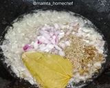 A picture of step 2 of Cashew Masala Curry.