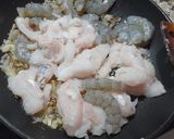 Foto del paso 3 de la receta: Cucuruchos de brandada de merluza y gambas
