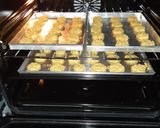 Foto langkah ke 1 dari resep Corn Flake Cookies.