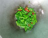 Foto langkah ke 4 dari resep Tumis Bunga Bawang.