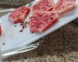 A picture of step 4 of Watermelon ice cream sundae.
