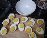 Foto del paso 1 de la receta: Huevos rellenos crujientes Paula