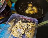 Foto langkah ke 3 dari resep Bola bola keju keto.