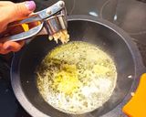 Foto del paso 2 de la receta: Langostinos al Grana Padano