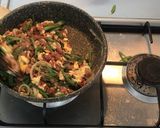 Foto langkah ke 4 dari resep Resep Simple Weekend, Tumis Buncis Kornet 😋😋😋.