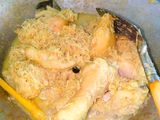 Ayam goreng serundeng kelapa