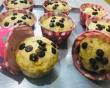Foto langkah ke 3 dari resep Muffin Banana Super Gampang 🍌 (1 telur, No Mixer).