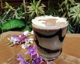 A picture of step 3 of Cold coffee with chocolate.