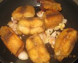 Foto del paso 5 de la receta: Pescado frito aderezado con salsa de mantequilla y limón