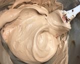 Une image de l'étape 5 de Mousse Nutella et son roulé.