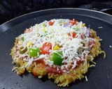 A picture of step 5 of Maggi Pizza.