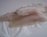 Foto del paso 1 de la receta: Lomos de merluza rebozados del mar