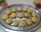 A picture of step 6 of Kesar Pista Peda.