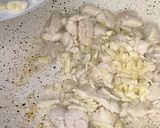 Foto langkah ke 7 dari resep Brokoli ayam jamur.