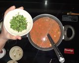 ટોમેટો સુપ વિથ નૂડલ્સ (Tomato Soup Recipe in Gujarati) રેસીપી સ્ટેપ5ફોટો