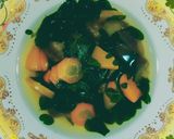 Foto langkah ke 3 dari resep Sayur bening daun kelor.