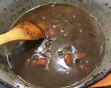 Une image de l'étape 10 de Civet de chevreuil aux carottes et cranberries.