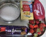 A picture of step 1 of Strawberry Delite.