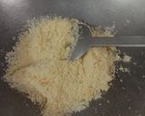 A picture of step 1 of Suji ka halwa.