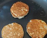 Foto langkah ke 4 dari resep Pancake Oatmeal (ekonomis dan menyehatkan).