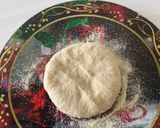 A picture of step 4 of Pitta bread.